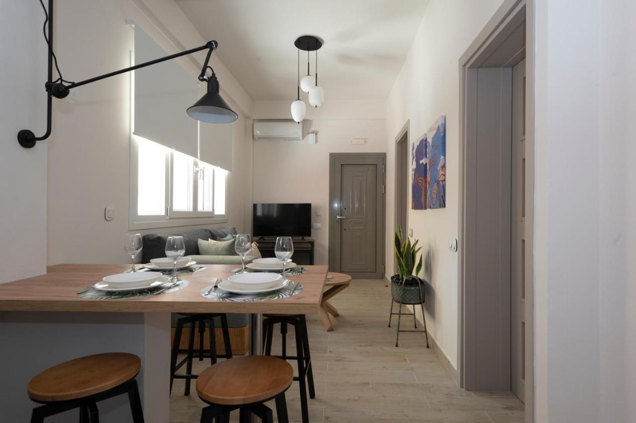 Camara Luxury Apartments Pylos Bagian luar foto